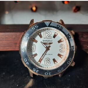 EMPORIO MODA ITALIA No. V0054 Two Toned Metal Watch Face Japan Movt. Waterproof